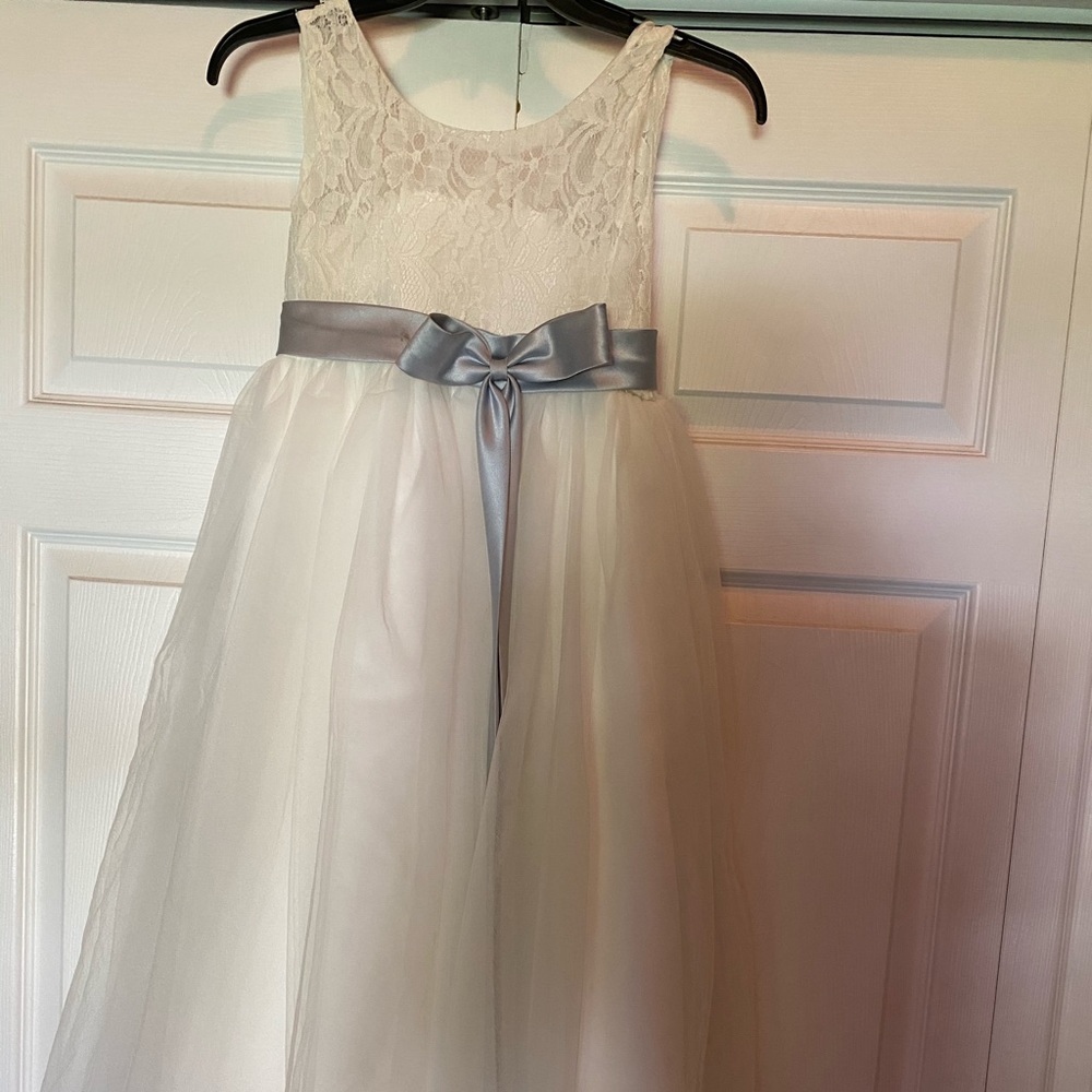 Flower girl dress